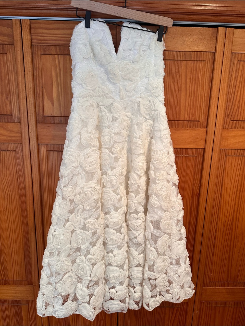 Dress the Population Strapless Ivory Floral Appliqué Fit-and-Flare Dress